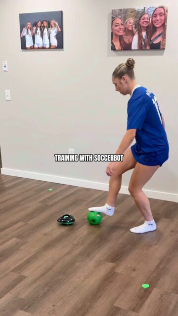 Your favourite new indoor football training partner ⚽

If you want to boost your close control skills, the strikesphere Soccer Bot has got your back 💪

3 speed modes. Endless challenges. 
Play like a pro and elevate your game - are you ready to take on the bot? 

Tag someone who needs this
#strikesphere #soccerbot #footballskills #soccerskills #elevateyourgame