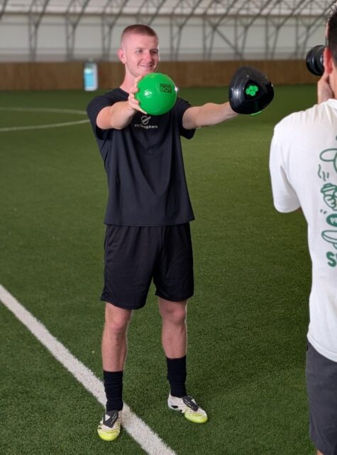 Two incredible assists for Crystal Palace last night, the vision, awareness and the perfected weight of his passing, what an absolute baller @adamwharton10 👏👏👏

We're so proud to have such a talented ambassador representing Strikesphere and supporting the next generation of players ⚽
 
#football #strikesphere #premierleague